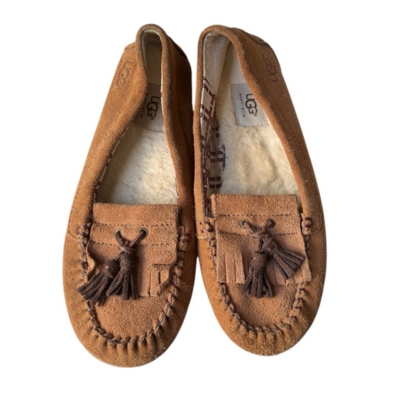 Ugg Australia Lizzy Moccasin Slip On Slippers Womens 9 Chestnut Brown Tassel - Picture 2 of 16